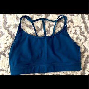 Alphalete Surface Tri-Bra